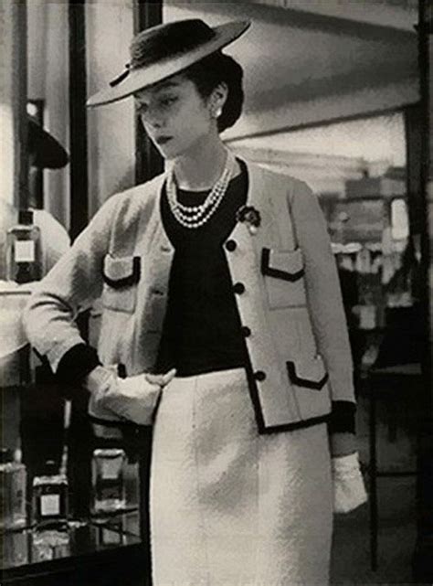 chanel original tweed jacket 1954.